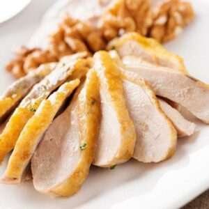 Parelhoenfilet Fine Champagne, wintergarnituur en kroketten